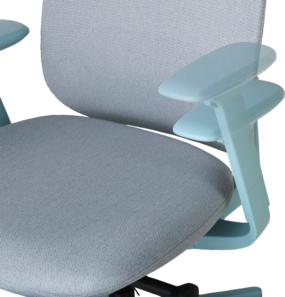 イスのレバーが上下に動く場万